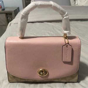 Brand New Coach Bag in light Khaki Blossom color.